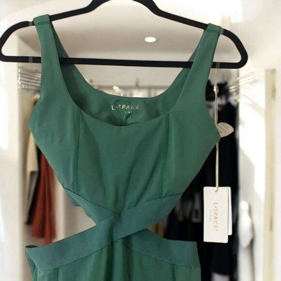 NWT - L*Space Cypress Green Activewear Recreation Jumpsuit Size: S - Picture 5 of 8